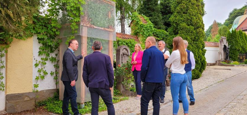 Urban Mangold, Johanna Seitz